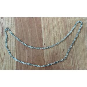Silver Small Twisted Rope Chain Necklace 21  1/2 inches‎